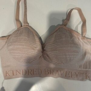 Kindred bravely nursing/pumping bra